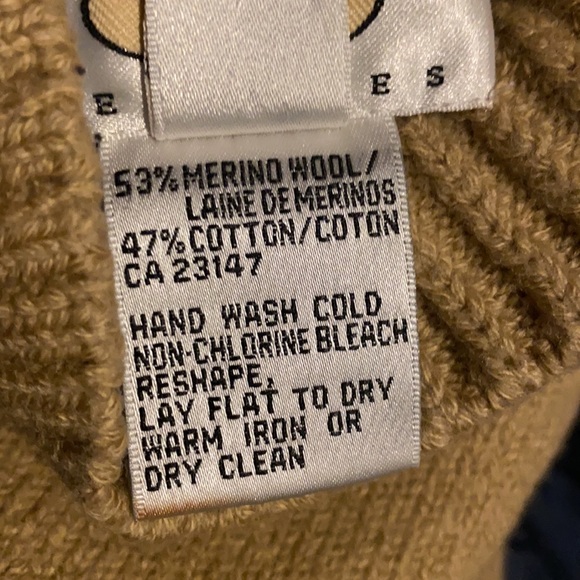 Talbots sweater Petite - Picture 5 of 5